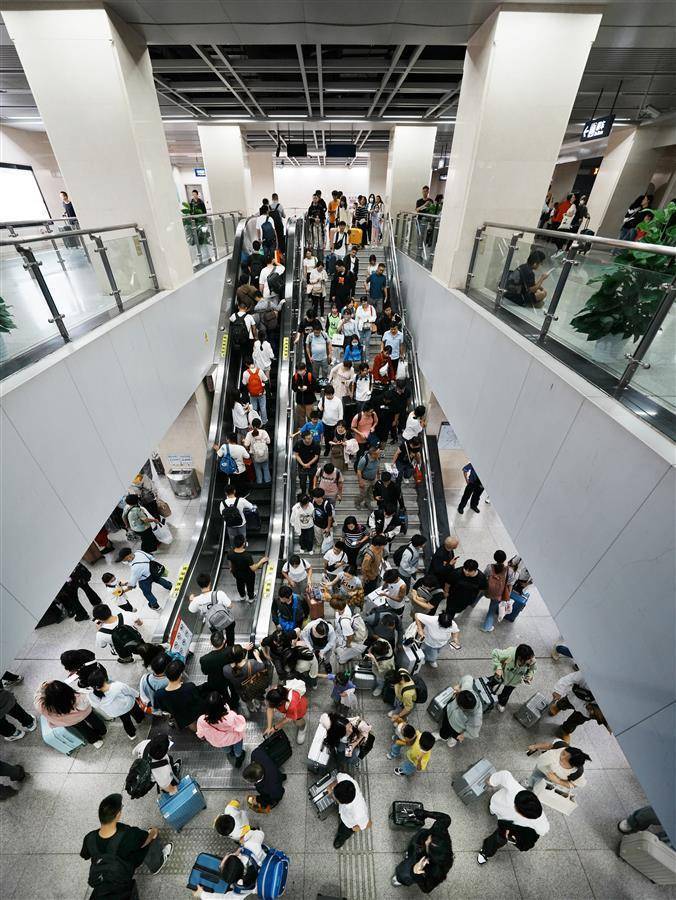 百老滙手机如何用如何下载应用